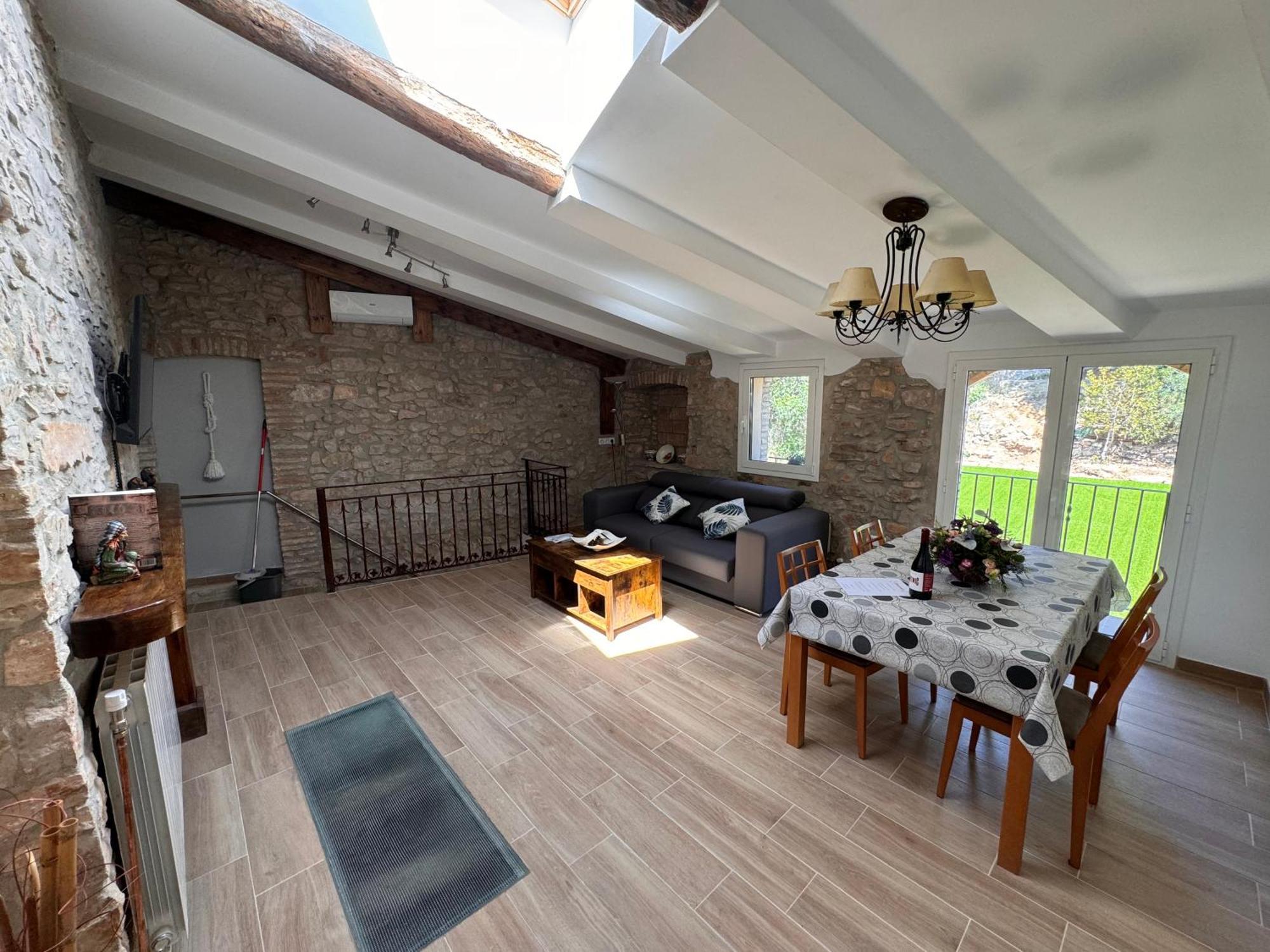 Casa De La Serra Montblanc Bagian luar foto