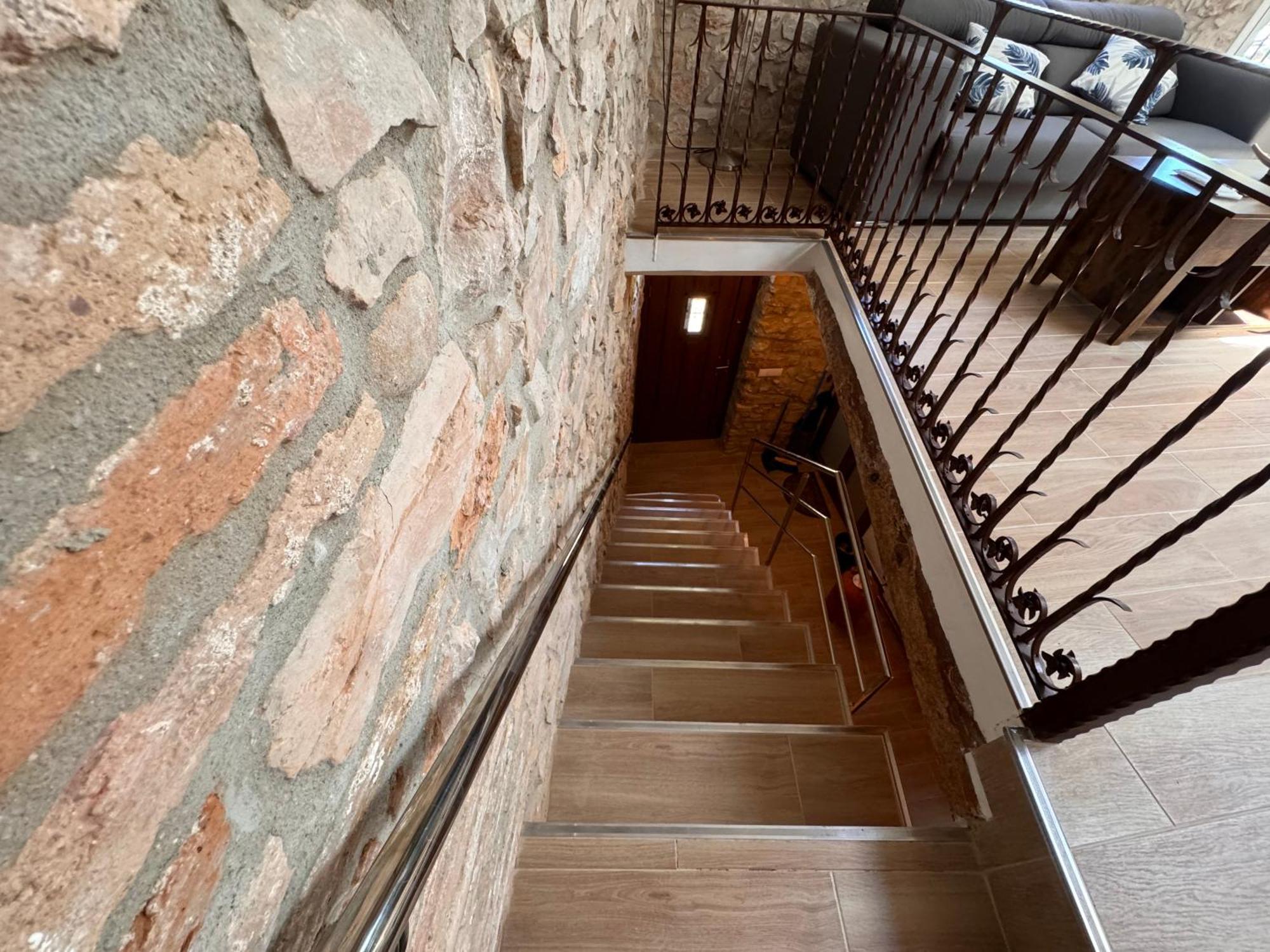 Casa De La Serra Montblanc Bagian luar foto